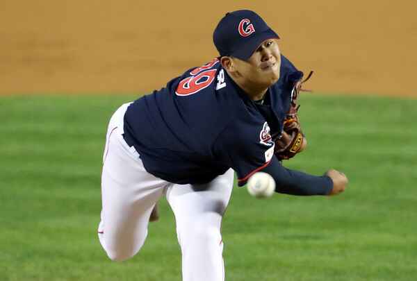 미성년자를 상대로 성착취물을 제작한 혐의로 기소된 전 롯데 자이언츠 투수 서준원. ⓒ뉴스1&nbsp;