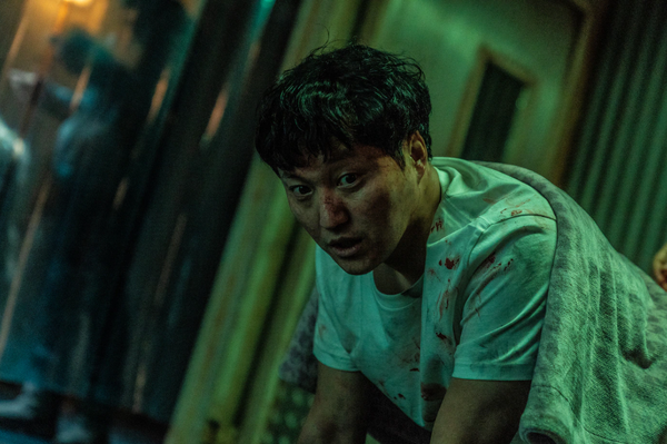 '더러운 돈에 손대지 마라' 중 '동혁'으로 분한 김대명. ⓒ리양필름