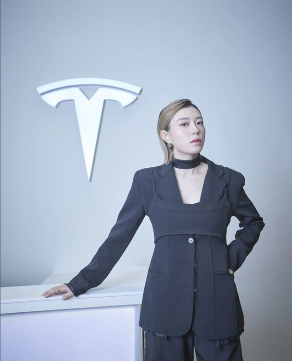 테슬라코리아 앰배서더로 선정된 김예지. ⓒ김예지 인스타그램&nbsp;