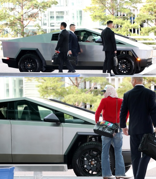 사이버트럭 타고 온 지드래곤. ⓒ뉴스1