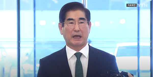 조사를 받기 위해 직접 출석한 김용현 전 국방부 장관. ⓒYTN