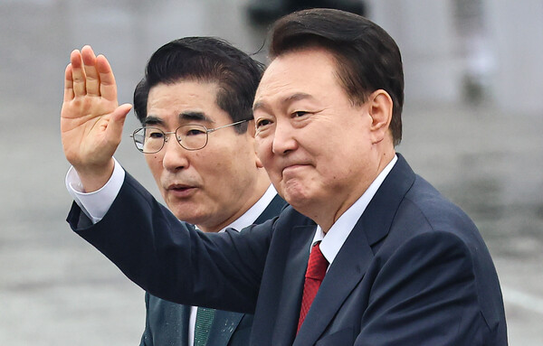 김용현 전 국방부 장관과 윤석열 대통령.&nbsp;ⓒ뉴스1&nbsp;