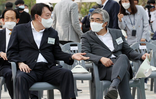 2021년 윤석열-이철우 ⓒ뉴스1