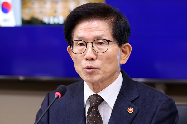 '강성 보수' 김문수 고용노동부 장관이 여권 지지층 결집시켰나. ⓒ뉴스1