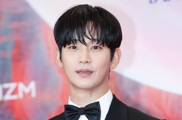 배우 김수현. ⓒ뉴스1