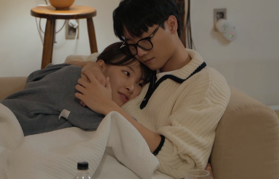 지연과 정목. ⓒ넷플릭스 ‘모태솔로지만 연애는 하고 싶어’