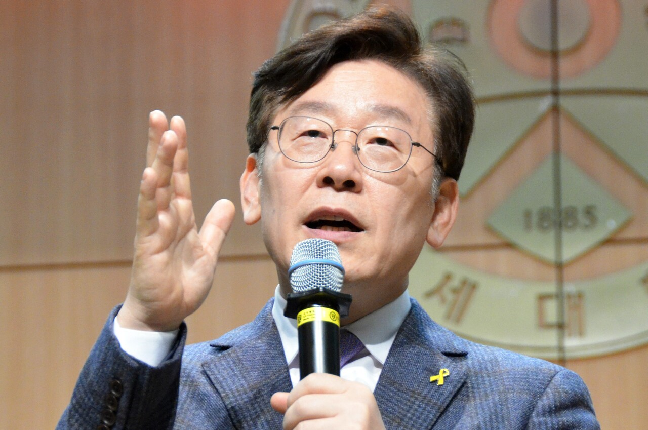 성남시장 시절 이재명 대통령. ⓒ뉴스1