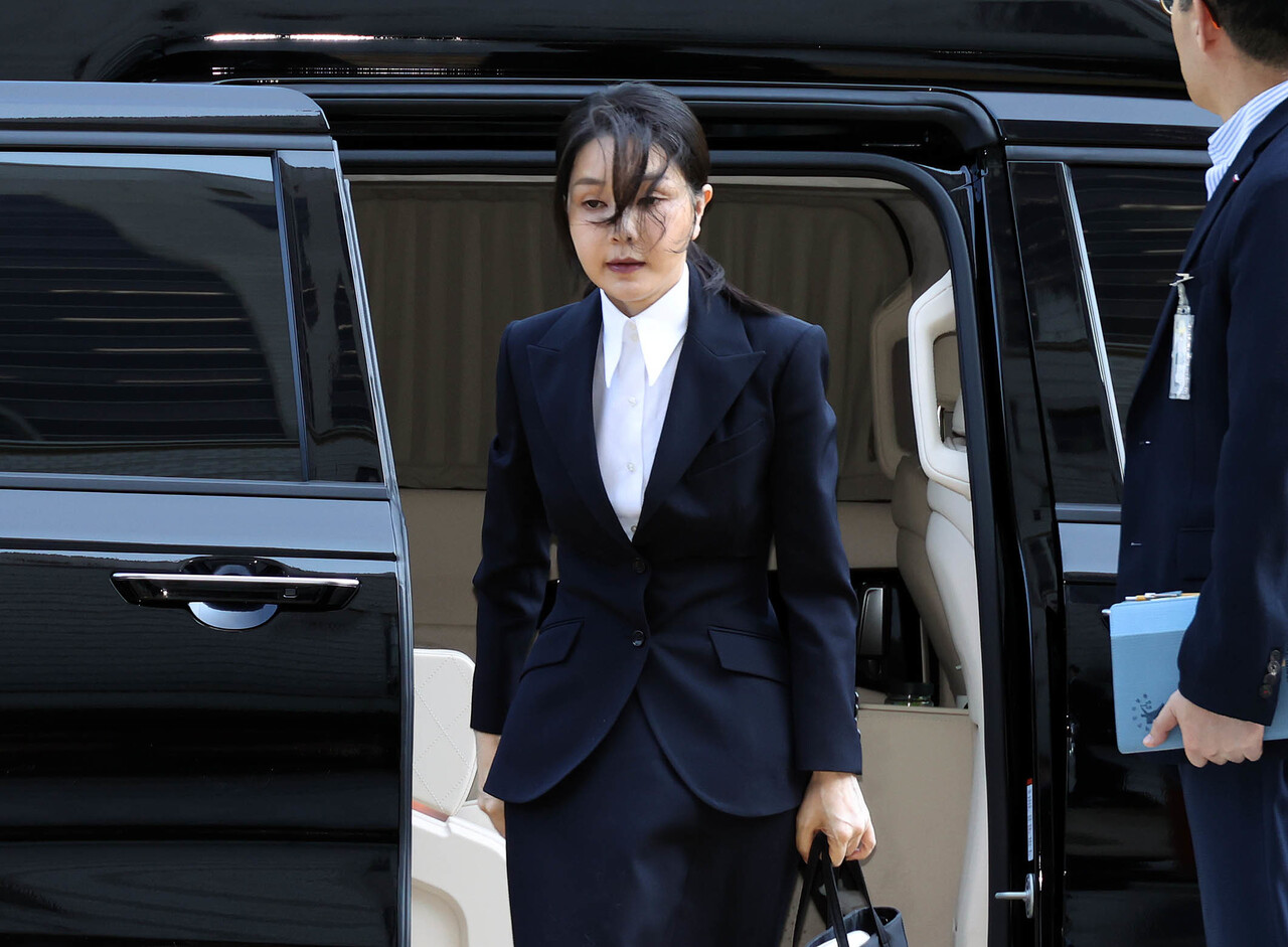 12일 영장실질심사에 출석한 김건희. ⓒ뉴스1