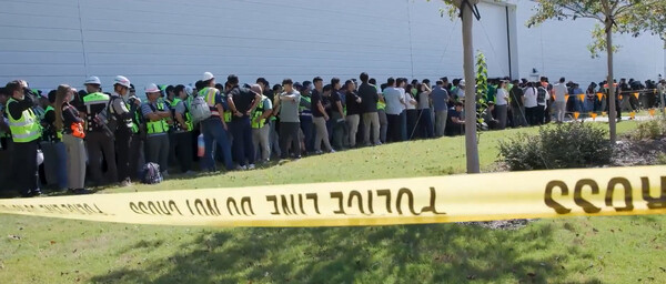 미국 이민세관단속국(ICE)이 공개한 체포 당시 현장 모습. ⓒICE 누리집 갈무리&nbsp;