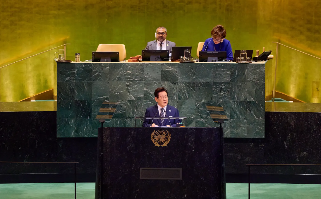 20분 연설 동안 ‘대한민국’을 33번 외친 이재명 대통령, 한국의 완전한 복귀를 선언했다.&nbsp;ⓒ유튜브 채널 ‘KTV 이매진’