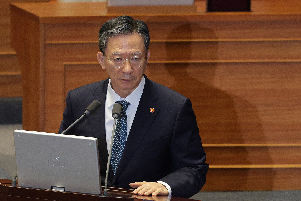 최근 윤석열 측이 ‘인권침해’를 호소하자 작심 비판에 나선 정성호 법무부 장관. ⓒ뉴스1