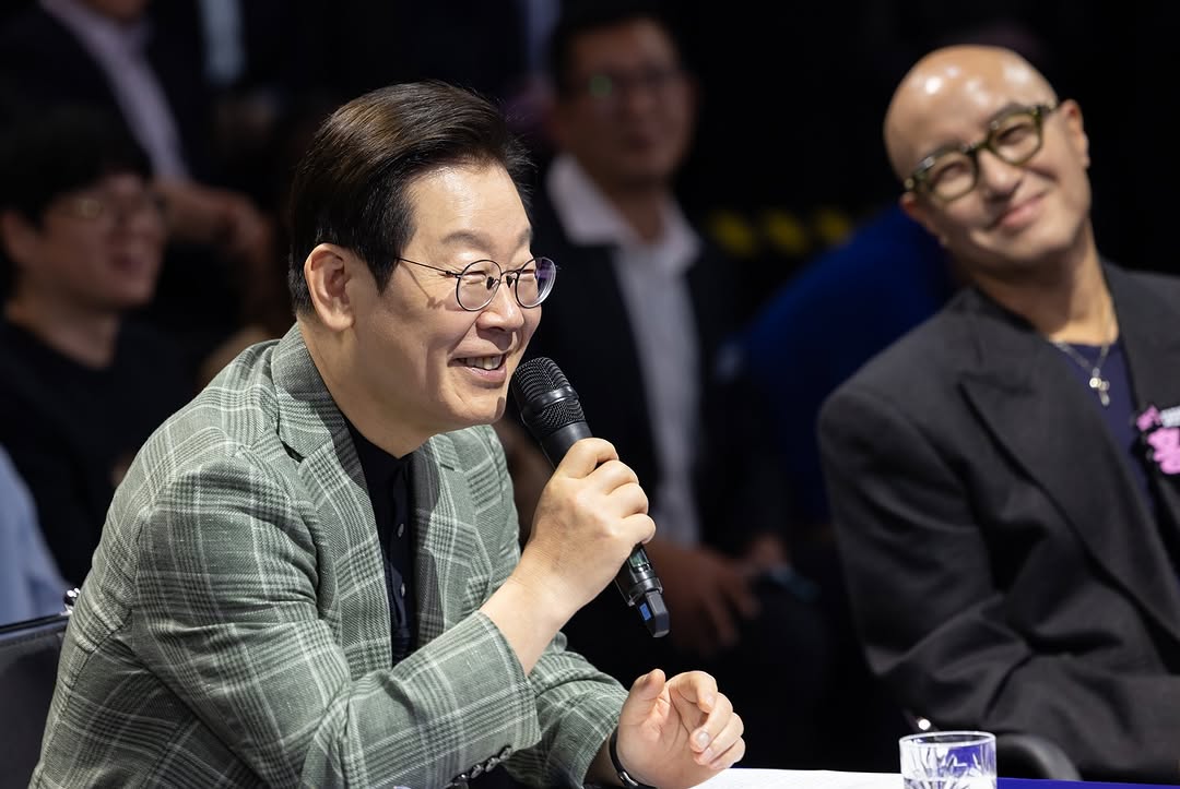 “제 스타일은 아닙니다” 홍석천의 용감한(?) 발언에 이재명 대통령이 보인 반응: 뒤끝이 우리집 고양이보다 긴 것 같다