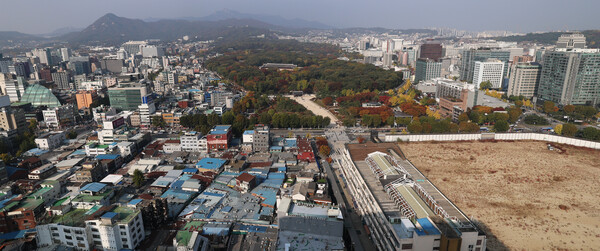 서울 종로구 종묘와 세운 4구역 재개발 공사 현장 모습.&nbsp;ⓒ뉴스1&nbsp;
