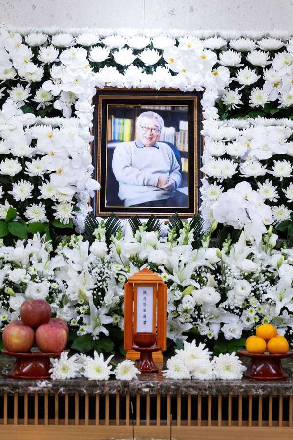 서울 송파구 서울아산병원 장례식장에 마련된&nbsp;고(故) 배우 이순재의 빈소.&nbsp;ⓒ뉴스1