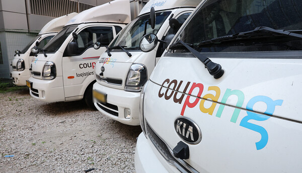 쿠팡 배송 차량.&nbsp;ⓒ뉴스1