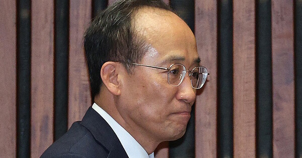 추경호 국민의힘 의원이 8일 서울 여의도 국회에서 열린 의원총회 및 이재명 정권 독재악법 국민고발회에 참석하고 있다. ⓒ 뉴스1