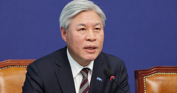 서왕진 조국혁신당 원내대표가 9일 국회에서 열린 의원총회에서 발언하고 있다. ⓒ서왕진 페이스북