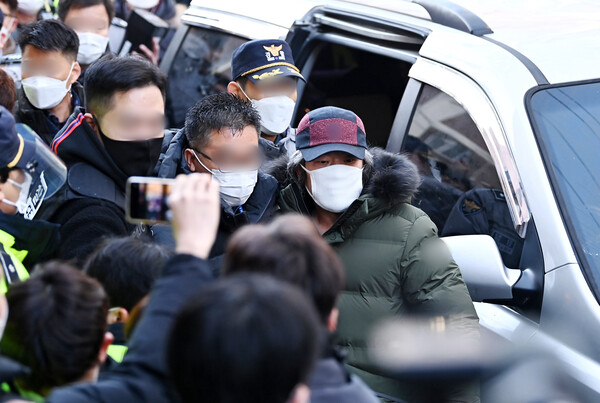 출소 당시 조두순의 모습.&nbsp;ⓒ뉴스1&nbsp;