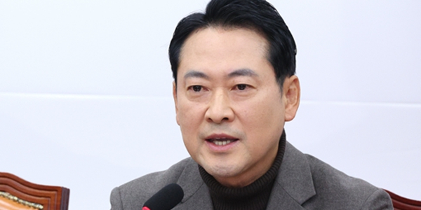 장동혁 국민의힘 대표가 18일 서울 여의도 국회에서 열린 최고위원회의에서 발언하고 있다. ⓒ뉴스1&nbsp;