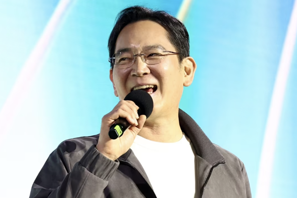 이재용 삼성전자 회장,  Z세대가 좋아하는 경영리더로 뽑혔다...젊은 세대는 능력을 중시