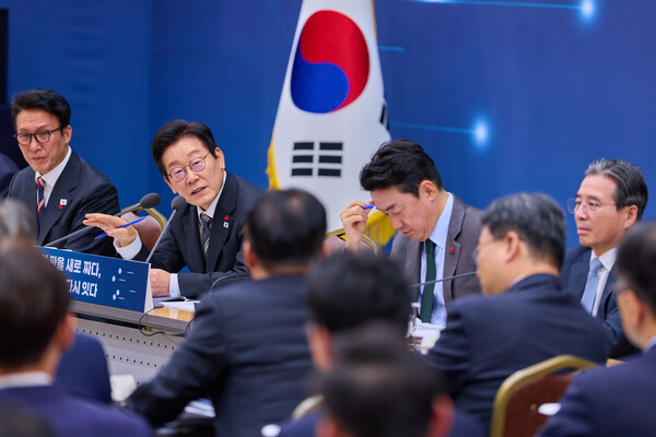 이재명 대통령이 12일 국토교통부 업무보고에서 발언하고 있다. ⓒ대통령실 제공.&nbsp;