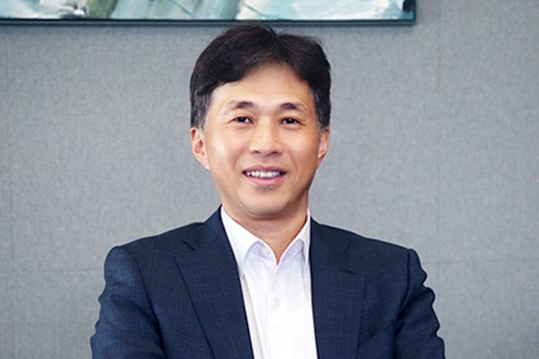 이코노미스트가 SK하이닉스 곽노정, 한화에어로 손재일을 올해의 CEO로 선정했다 : 주주에게 안긴 수익률 기준