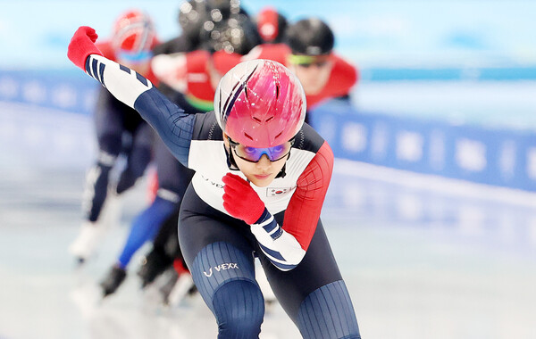 김보름이 2022 베이징 동계올림픽 스피드스케이팅 여자 매스스타트 경기를 앞두고 훈련하는 모습.&nbsp;ⓒ뉴스1&nbsp;