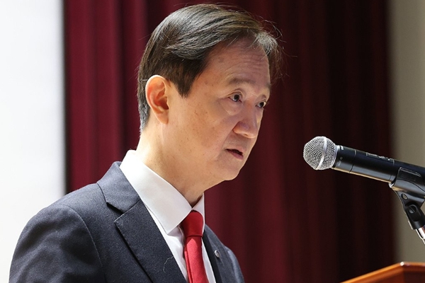 이찬진 금융감독원장이 2일 서울 영등포구 금융감독원에서 열린 2026년 시무식에서 신년사를 하고 있다. ⓒ연합뉴스