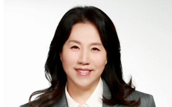 이선주 LG생활건강 경영 맡고 첫 조직개편 : 닥터그루트·유시몰 지렛대... - 뉴스 썸네일 이미지