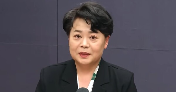 윤희숙 전 국민의힘 혁신위원회 위원장이 SBS '김태현의 정치쇼'와 인터뷰에서 서울시장 출마를 밝히면서 오세훈 서울시장을 비판했다. ⓒ SBS '김태현의 정치쇼'