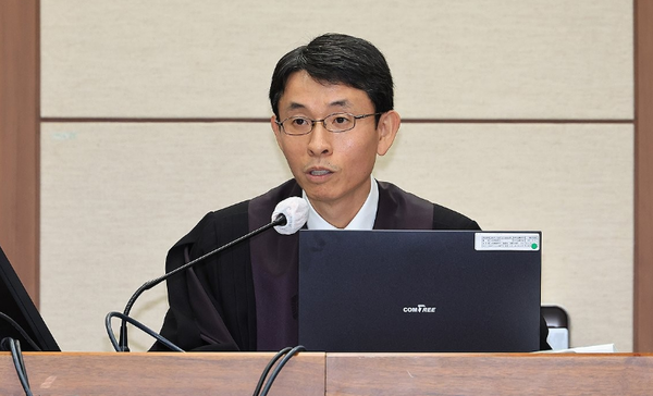 발언하는 우인성 부장판사. ⓒ연합뉴스