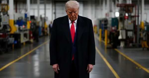 도널드 트럼프 미국 대통령. 사진은 이해를 돕기 위해 AI로 생성한 이미지를 재편집한 것. ⓒ 허프포스트코리아