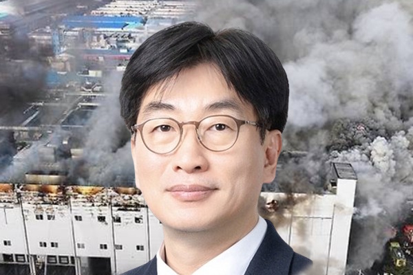 김범수 SPC삼립 공동 대표이사가 이끄는 SPC삼립에서 또 한 번 안전 사고가 발생했다. 3일 오후 2시 59분쯤 경기도 시화공장 식빵 생산라인에서 화재가 발생한 것이다. ⓒ그래픽 허프포스트코리아