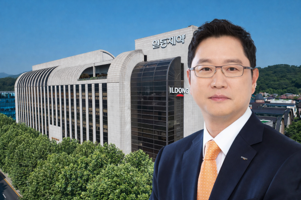 윤웅섭 일동제약 대표이사 회장 ⓒ 그래픽 허프포스트코리아