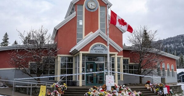 마야 게발라(Maya Gebala)라는 이름의 12세 소녀가 캐나다 브리티시컬럼비아주 소재 학교에서 11일(현지시각) 일어난 총기난사 사건에서 반 친구들을 구하려다 머리에 총상을 입었다. 사진은 이해를 돕기 위해 AI로 생성한 그림을 재편집한 것.