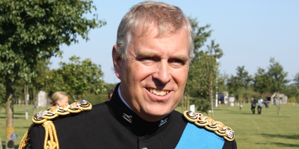 앤드루 전 영국 왕자가 19일 영국 경찰에 체포된 것으로 알려졌다. 사진은 앤드루 전 왕자가 2011년 9월1일 영국 국립기념수목원을 방문했을 때의 모습. ⓒ&nbsp;Wikimedia Commons