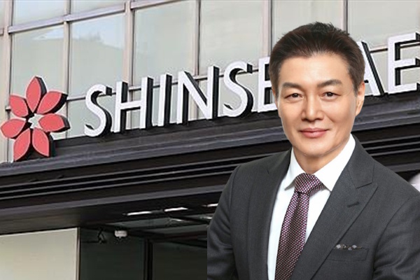 박주형 신세계백화점 대표가 매출 1조 원대의 핵심점포인 대구점을 2027년까지 재단장해 매출을 2조 원대로 끌어올리겠다는 계획을 세웠다. ⓒ그래픽 허프포스트코리아