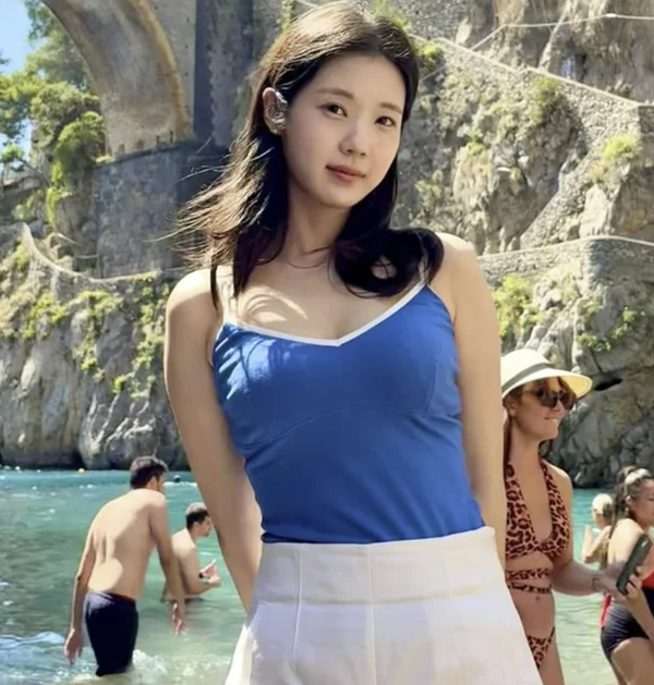 배우 출신 지역 아나운서 윤영경. ⓒSNS