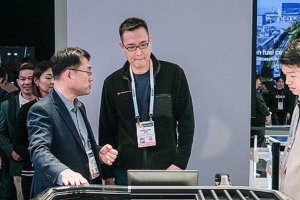 김동선 한화갤러리아 부사장이 F&B사업 고도화를 위한 실험을 이어가고 있다. ⓒ연합뉴스