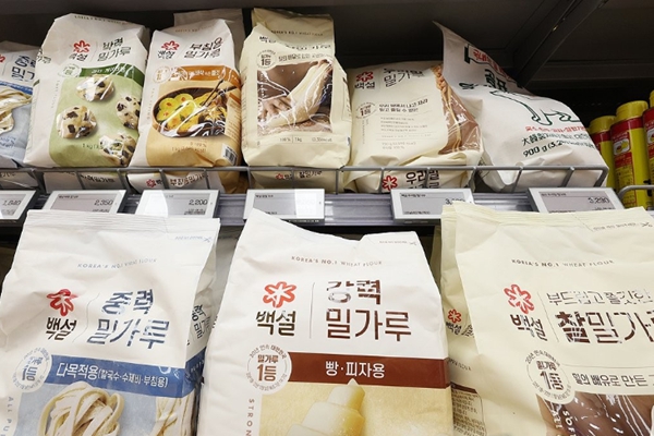 서울 한 대형마트의 밀가루 판매대 모습. ⓒ연합뉴스