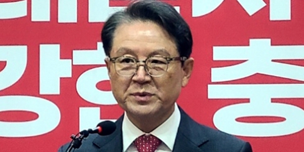 ‘윤석열 변호’ 윤갑근 충북도지사 출마에 시민단체의 일침, “내란수괴 변호인 출마 철회해야”