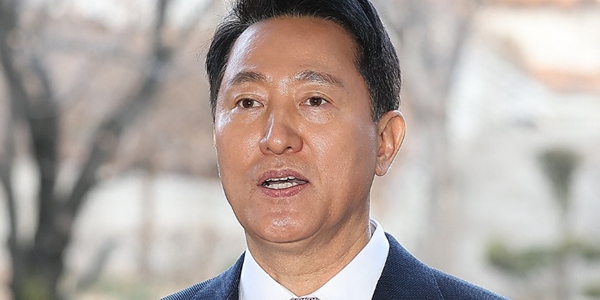 장동혁과 선 긋는 오세훈, 국민의힘 '후보 교체설'에 '경선도 장담 못 한다'는 위기론 증폭