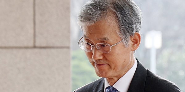 이재명 정부와 대법원의 '불편한 동행', 조희대 사퇴가 실마리 푸는 첫 단계다