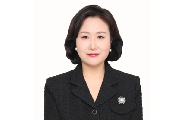 KB손해보험 '소비자 전문가' '여성' 키워드로 사외이사진 강화 :  구본욱  신년사의 '소비자보호 비타협론'이 떠오른다