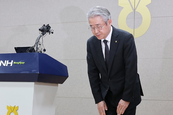 '현 농협중앙회장'이 정부 특별 감사자료에 계속 등장 : 강호동 회장 비위 예상보다 많았고 '내부통제'는 고장난지 오래였다