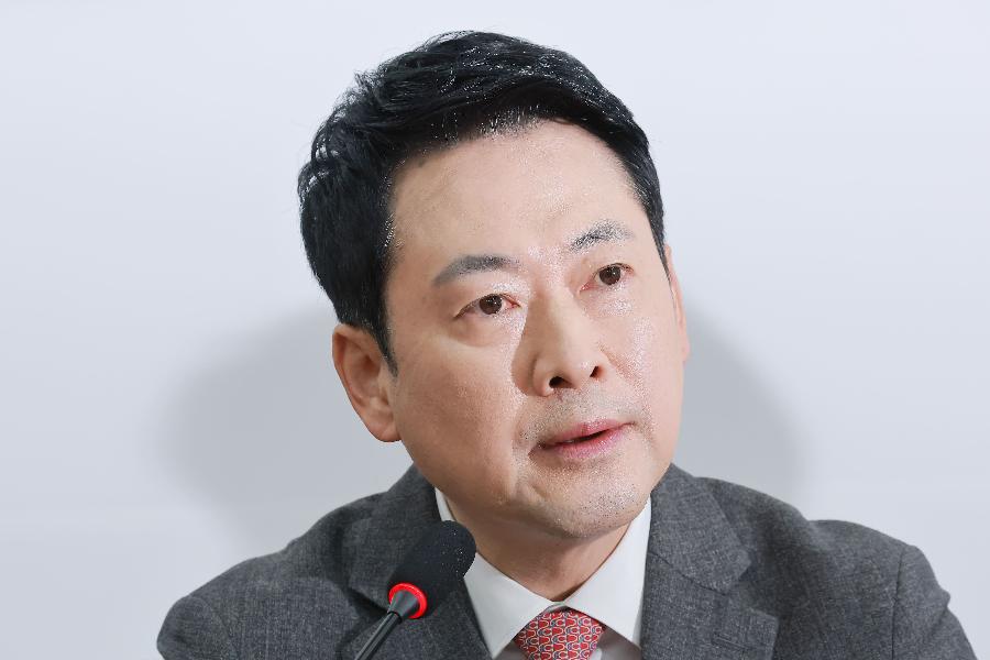 6월 지방선거 서울시장 대진표 '안갯속' : 국힘 '막판 진통' vs 민주 '5파전'