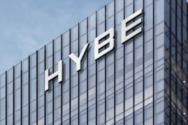 하이브가 이사 수 상한을 13명에서 11명으로 줄인다, 소액 주주 의결권 제한 얘기 나올 수밖에