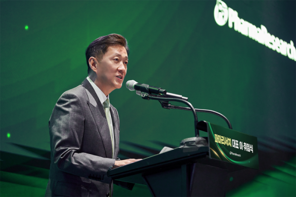 파마리서치 손지훈 대표가 취임 1년 만에 미국 시장 확 넓힌다 : 세포라 매장 380곳에 '리쥬란코스메틱' 입점