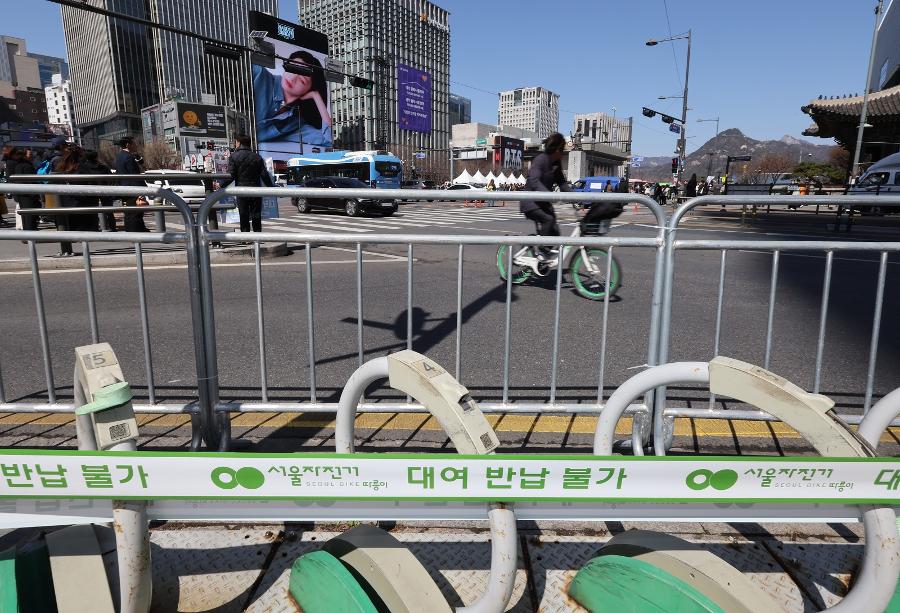 21일 방탄소년단 광화문 컴백 공연, 통제와 금지 속 '모두의 공연' 될 수 있을까? 