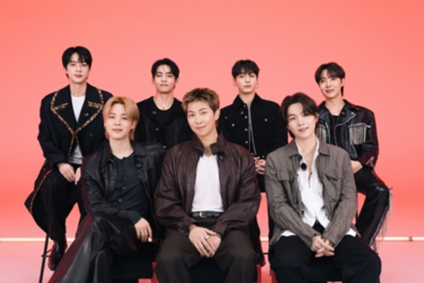 평양냉면처럼 스근 똥따다당 같은 소리 : BTS 완전체가 새 어록, 5집 앨범, 광화문 콘서트로 돌아왔다